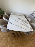 Tisch  Mamorlook mit passenden Stühlen 