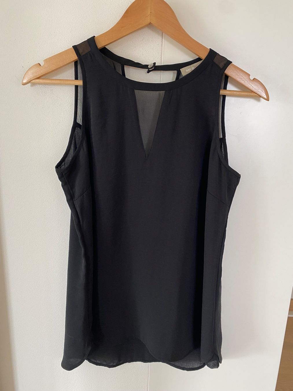 Banana Republic Top: Schickes, ärmelloses Sommer Top, Schwarz – Nuovo (secondo la descrizione) da Oberrieden venduto da mar_8vmz 4