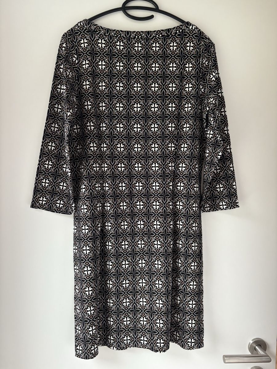Comma Vestiti: Kleid von Comma – Nuovo (secondo la descrizione) da Luchsingen venduto da NEgli01