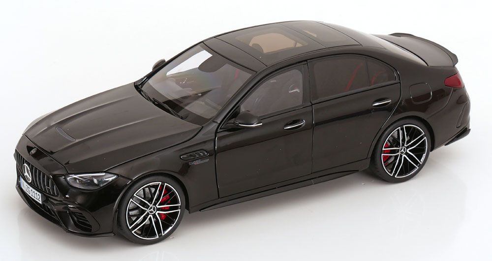Mercedes-Benz Modellini d'auto: 1:18 Mercedes-Benz C63 AMG E Performance NZG – Nuovo e nell'imballaggio originale da Baar venduto da Cai