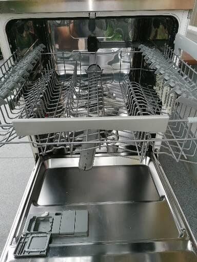 Electrolux Lavastoviglie: Geschirrspühler – Difettoso da Au SG venduto da elefant9 4