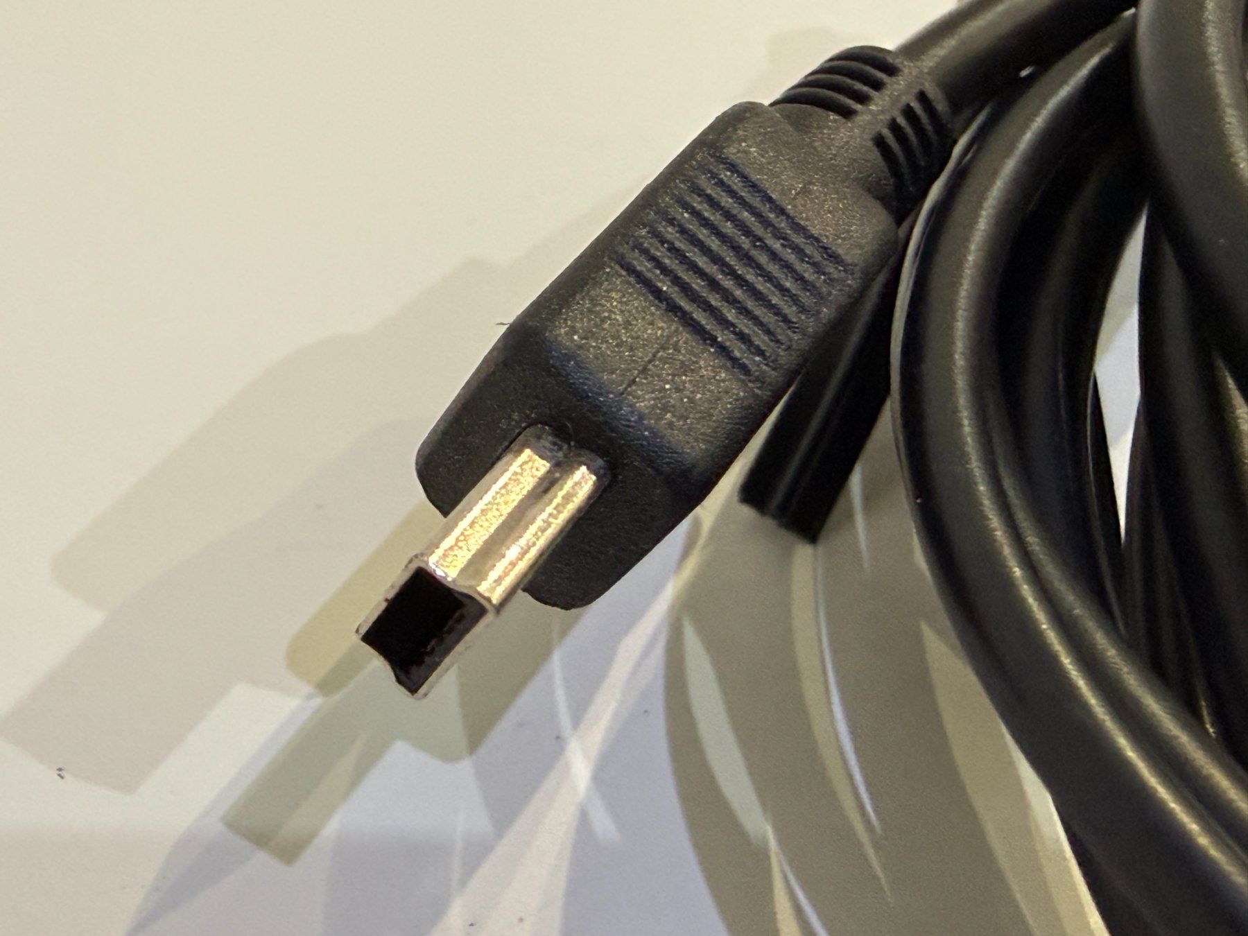 Cavi: USB-A Stecker - USB-A / USB-Mini Stecker, Y-Kabel, 1.2m, NEU – Nuovo (secondo la descrizione) da Unterengstringen venduto da Tnovus 3