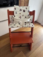 Stokke Tripp Trapp orange mit Zubehör - Versand möglich