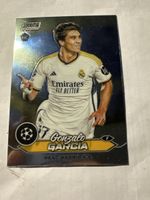 2023-24 Topps Stadium Club Chrome UEFA Gonzalo Garcia RC