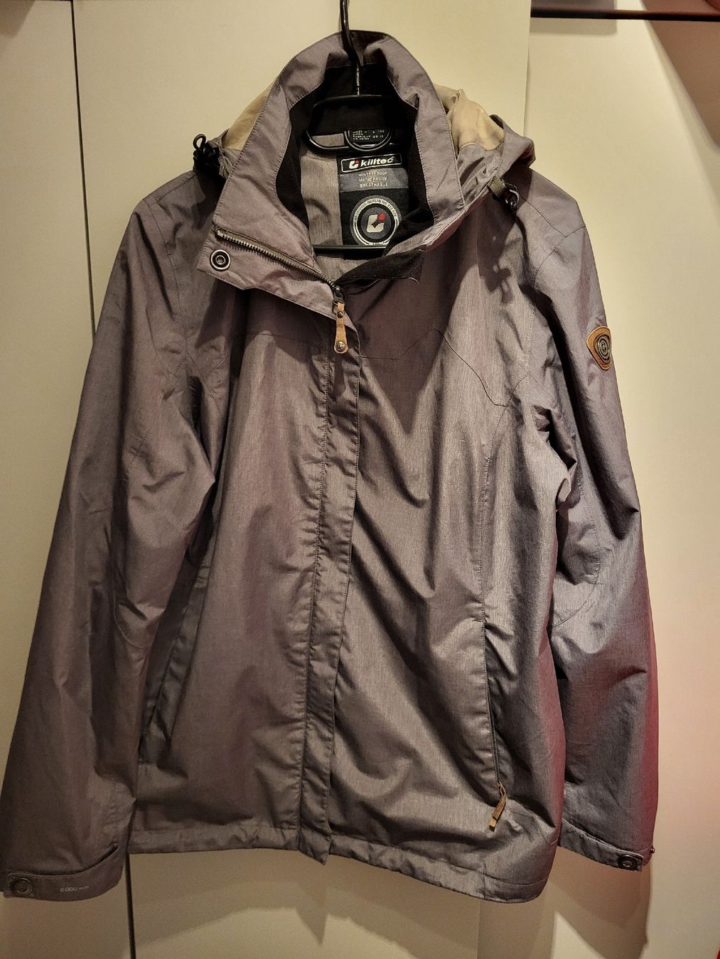 Killtec Jacken: Killtec Damen Übergangsjacke, Wasserabweisend, Grösse 42 – Gebraucht aus Felben-Wellhausen von Brummbaer90