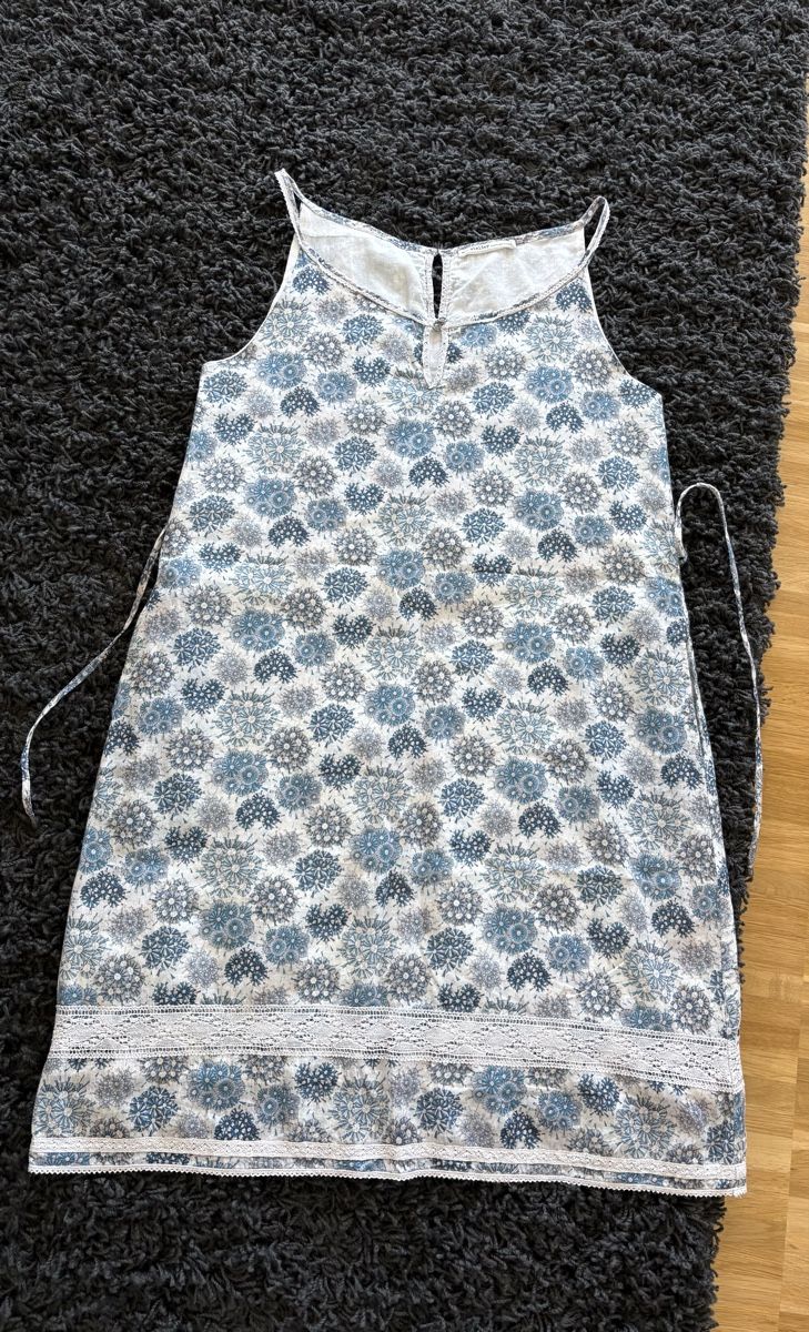 Nile Vestiti: Trägerkleid von Nile – Usato da St. Gallen venduto da taf_xwv5 2