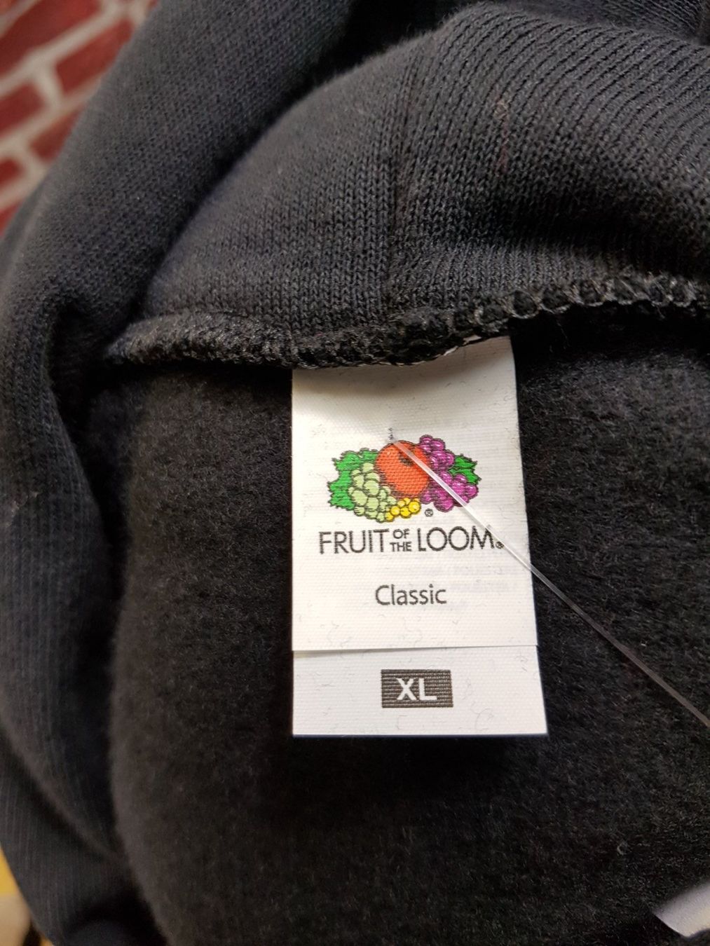Maglioni & Felpe: Kapuzenpullover schwarz warm Gr. XL – Nuovo e nell'imballaggio originale da Seuzach venduto da VT-Collections1 2