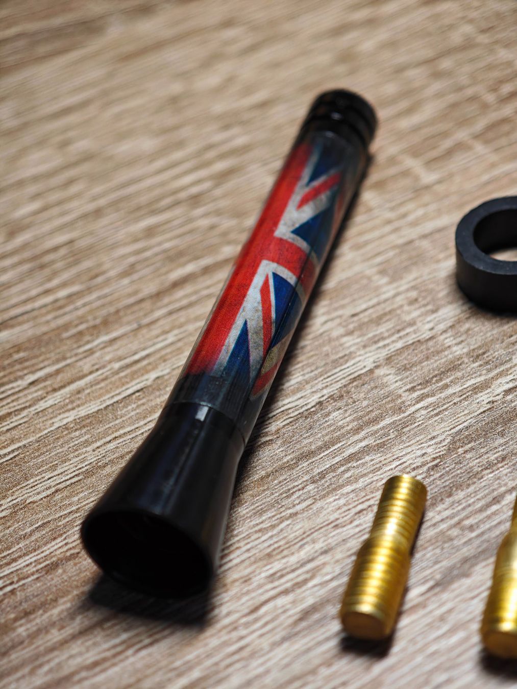 Radiocomunicazione: Antenna auto design Union Jack NUOVA per Mini Cooper – Nuovo e nell'imballaggio originale da Intragna venduto da Dekino 1