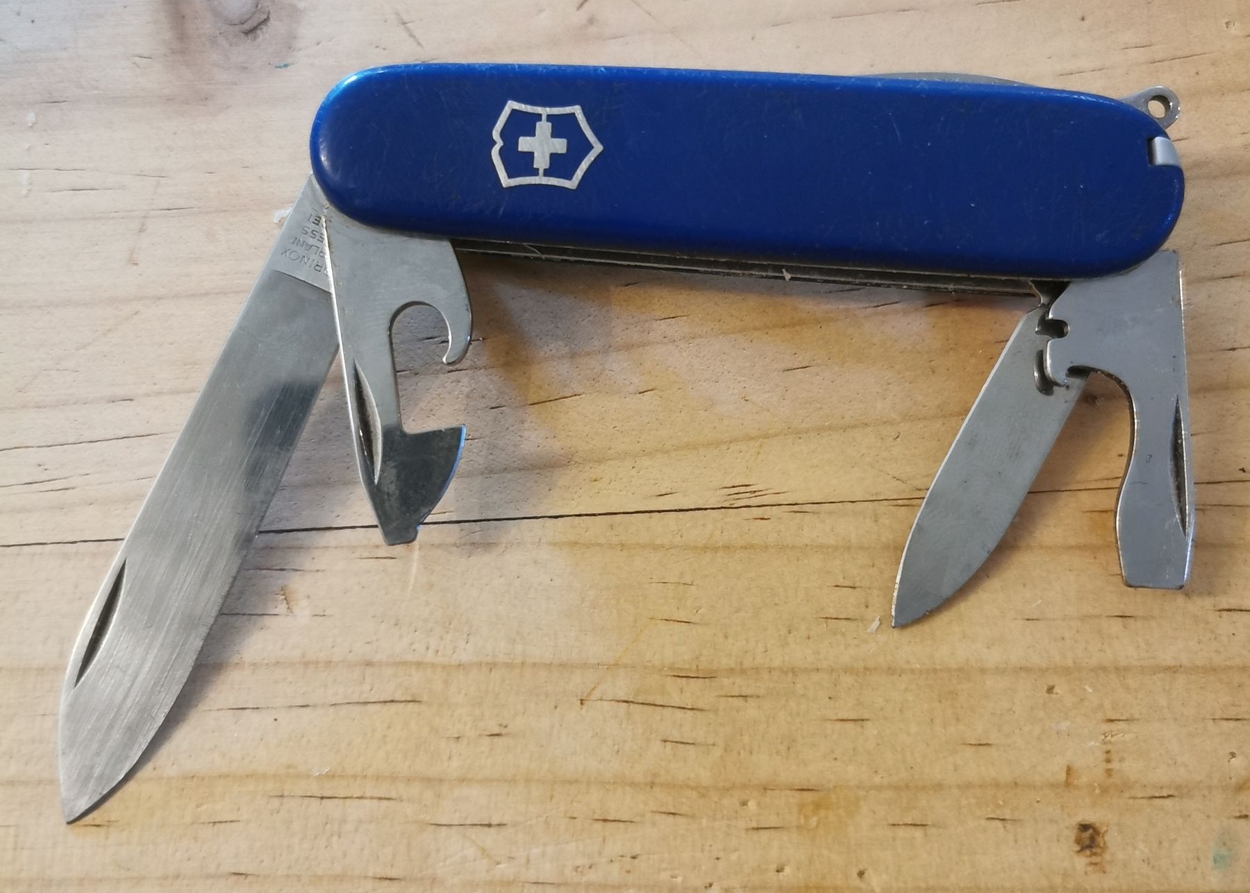 Coltelli tascabile: Couteau suisse – Usato da Magnedens venduto da Ga3l