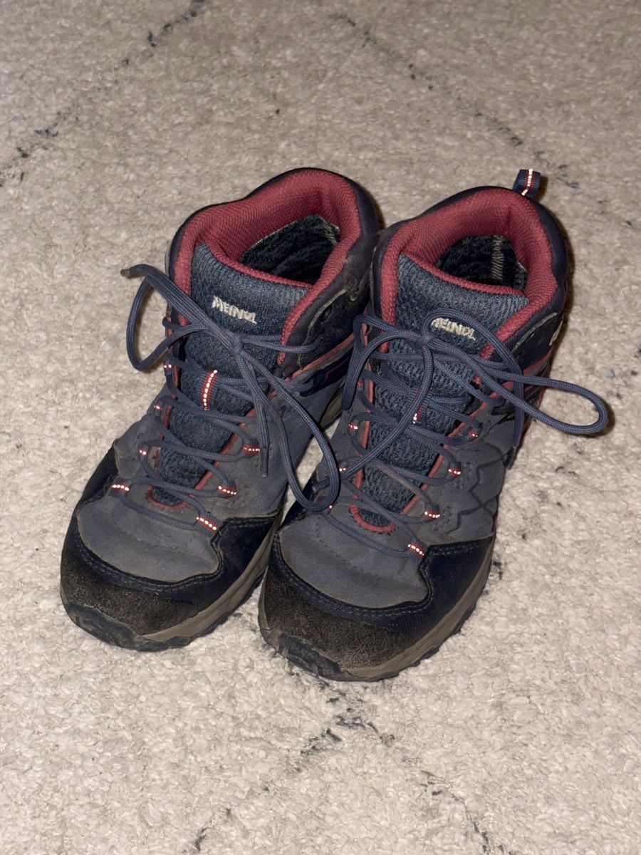 Meindl Scarpe per ragazzi: Meindl Kinderwanderschuhe 31 – Usato da Zürich venduto da Stravag