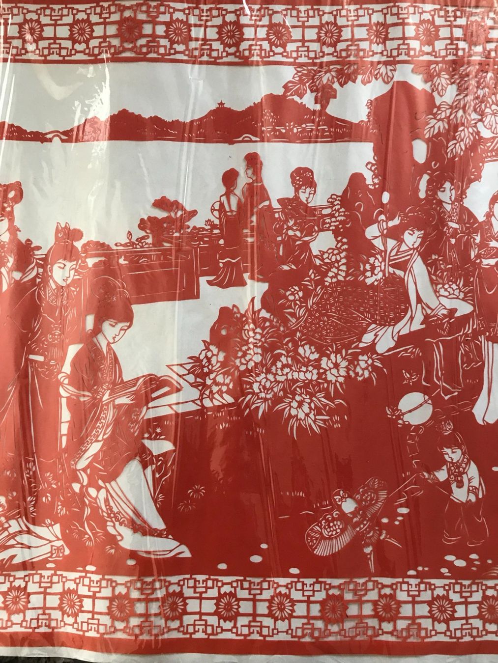 Grafica & Litografie: Roter Scherenschnitt gross 148 cm x 81 cm – Usato da Luzern venduto da Turmliebe 2