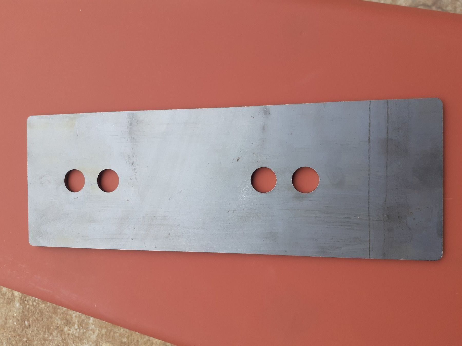 Massey Ferguson Traktoren: MF-Kotflügel NEU 185/188 – Neu und originalverpackt aus Rothenthurm von mf-schuler 6