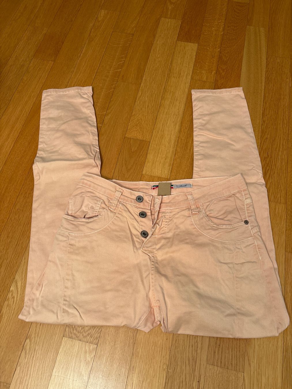Please Jeans Hosen: Anouk - Please Hose hell SMALL Konfektionsgrösse 38 – Gebraucht aus Effretikon von wus_p9c5