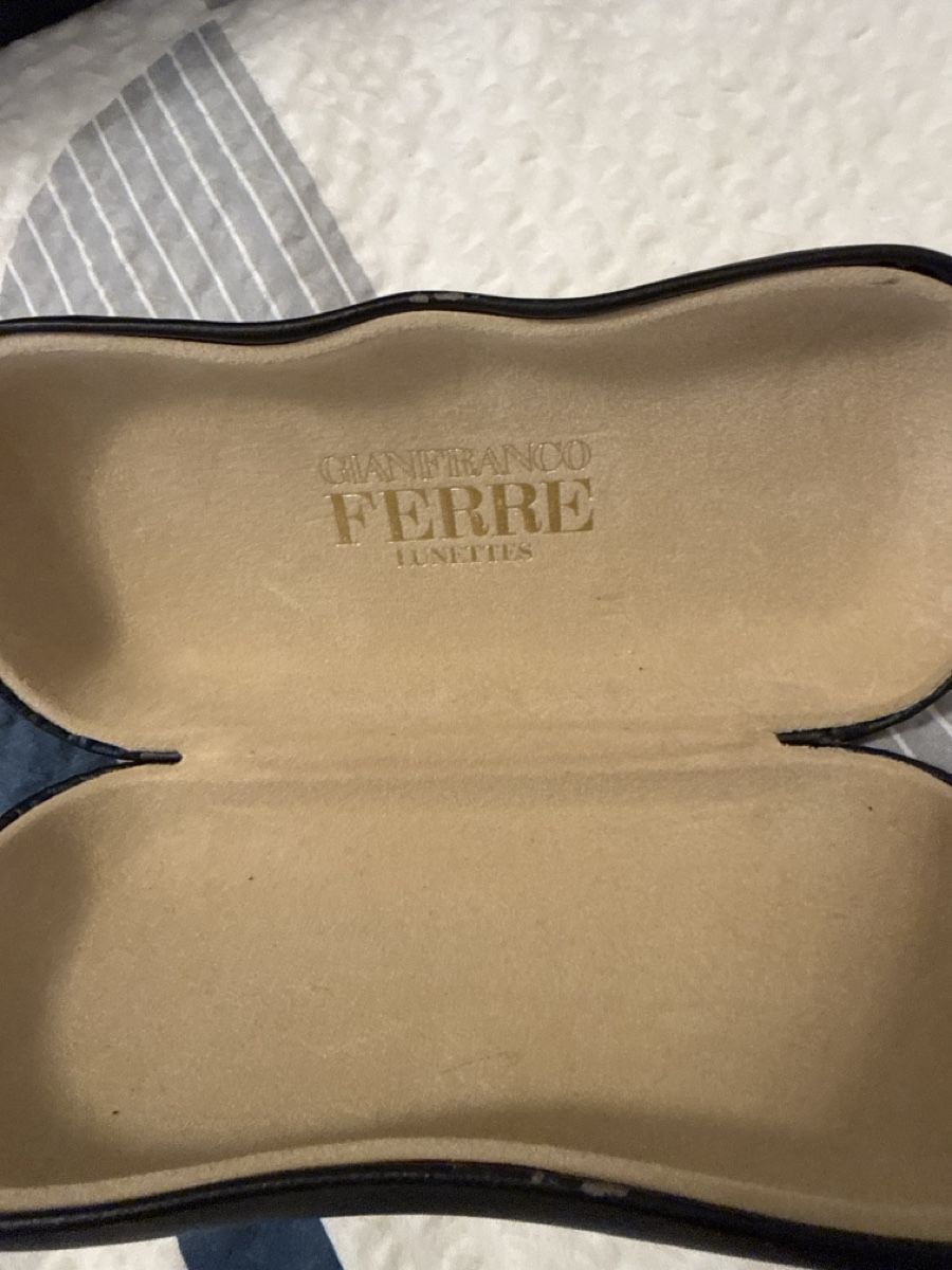 Altro in  Abbigliamento & Accessori: NEUWERTIG "FERRE" BRILLEN ETUI***PREISWERT*** – Nuovo (secondo la descrizione) da Zürich venduto da Ceca52 1