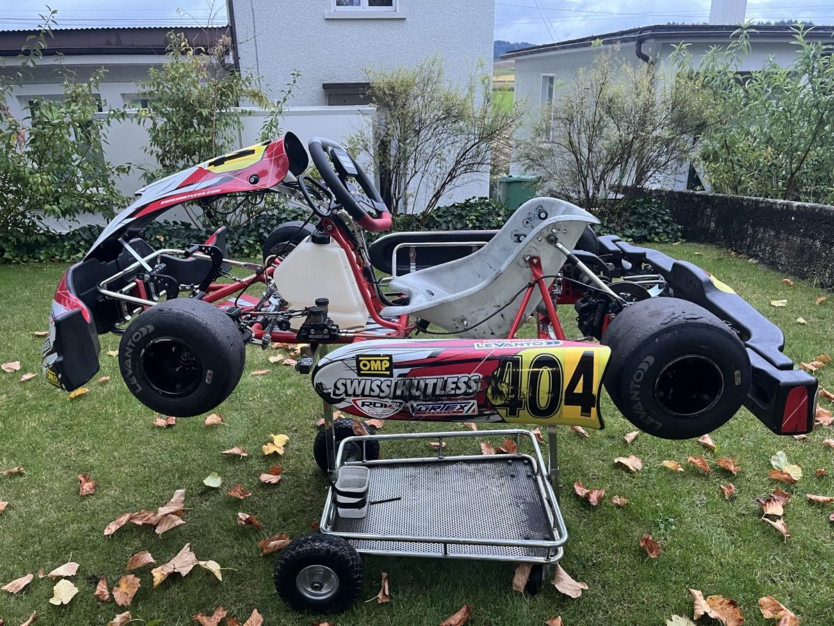 Swiss Hutless Karts: Swiss Hutless Schaltkart KZ Chassis – Gebraucht aus Orpund von phippu_99 3