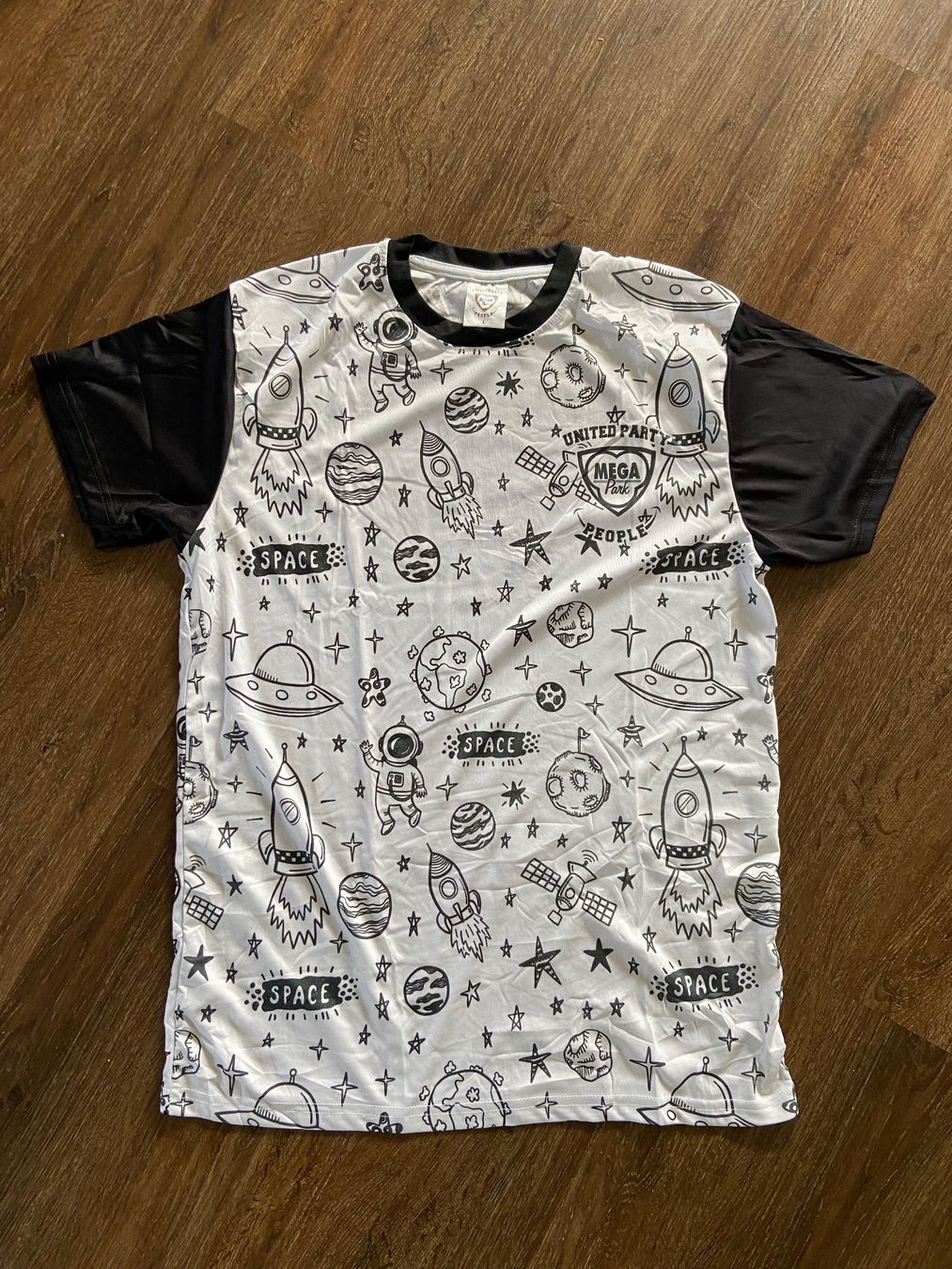 T-shirt: Mega Park / Ballermann / Shirt – Usato da Muttenz venduto da bargain_hunter