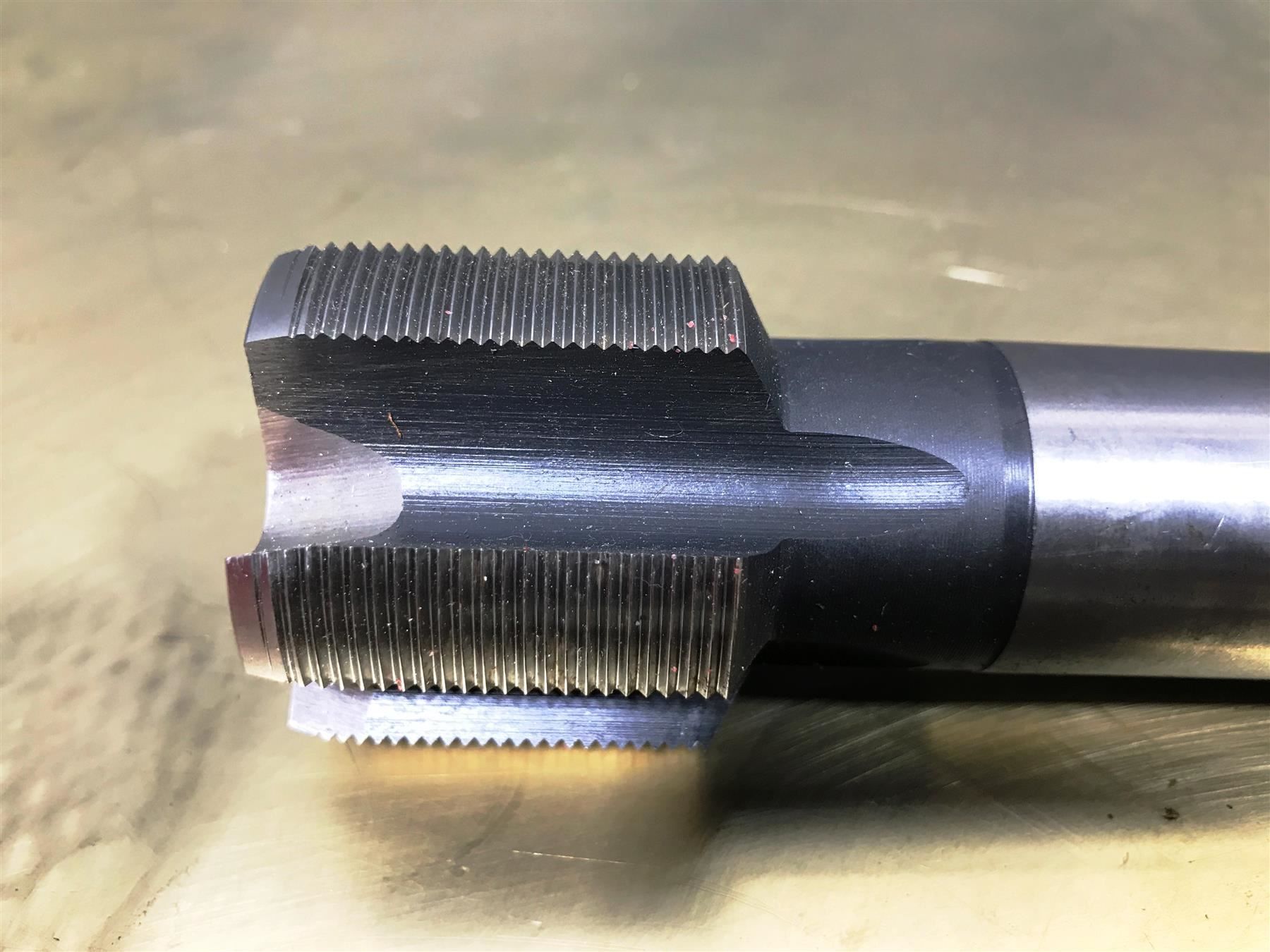 Tutti gli attrezzi: Gewindebohrer PG36 Neu, DC 01/5 PG36 HSS – Usato da Laufenburg venduto da Sirluger 2