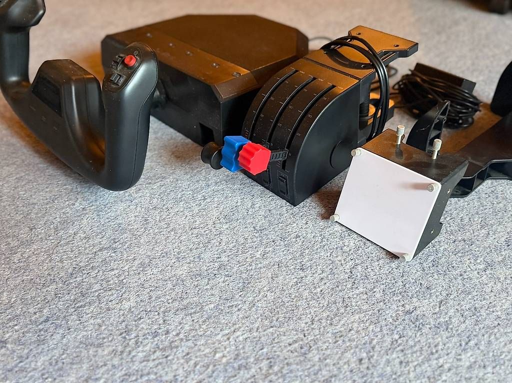 Controller: Logitech G Saitek Pro Flight Yoke System – Usato da Wil SG venduto da JoRaHa 1
