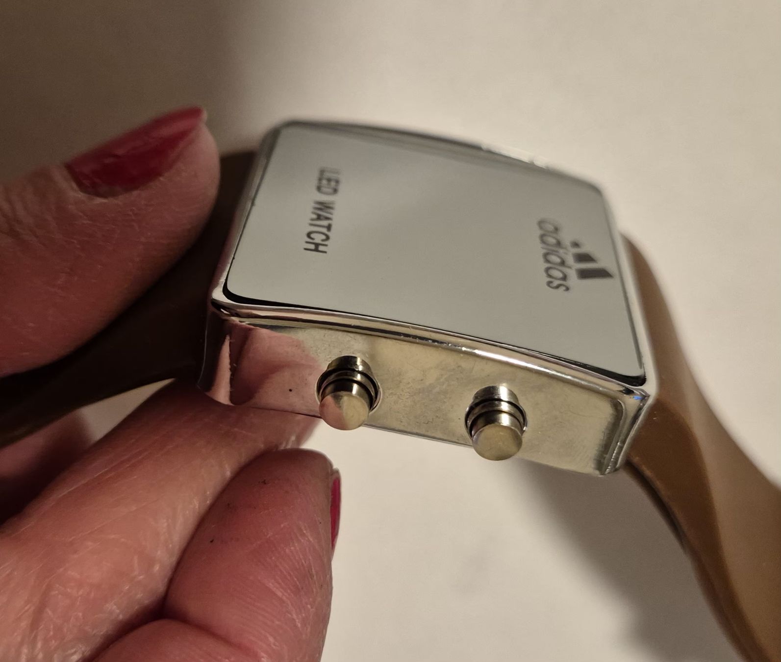 Adidas Orologi: Adidas Montre LED  – Usato da Genève venduto da BKYB 2