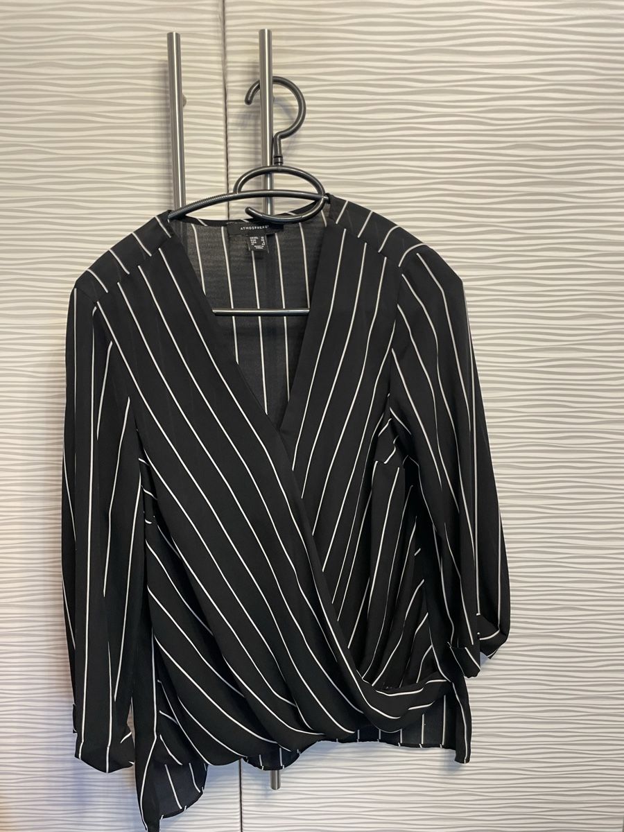 Primark Camicette: Chemisier rayé noir et blanc élégant – Usato da Cressier NE venduto da leiestla 2