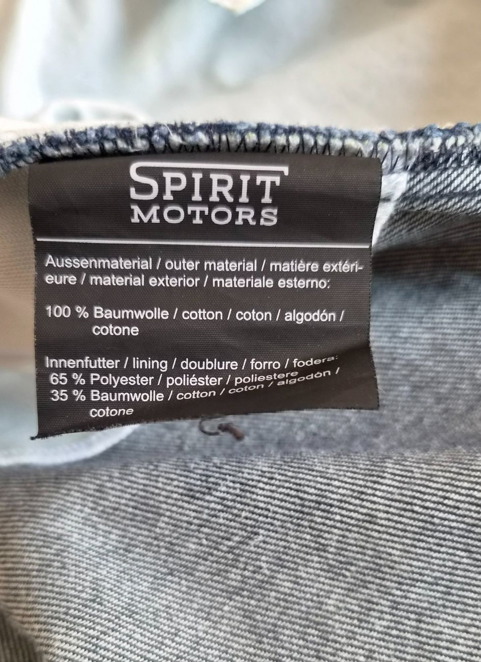 Jeans: Töff Jeans – D'occasion à Egg b. Zürich par medina123 5