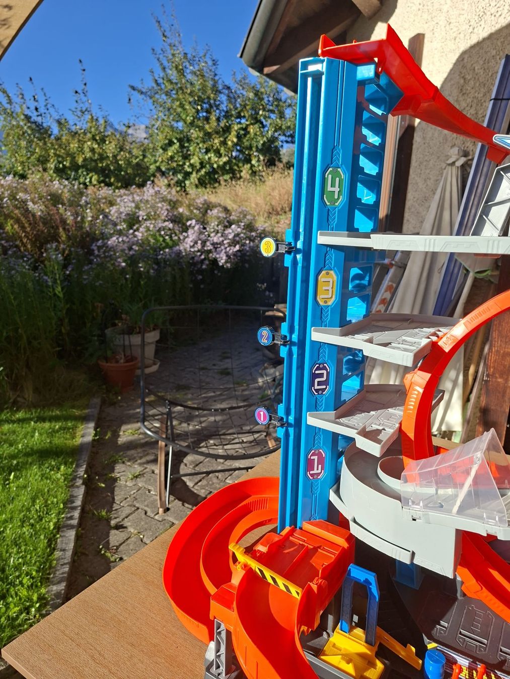 Hot Wheels Piste: Hot Wheels Bahn  – Usato da Visperterminen venduto da Bizinen78 2