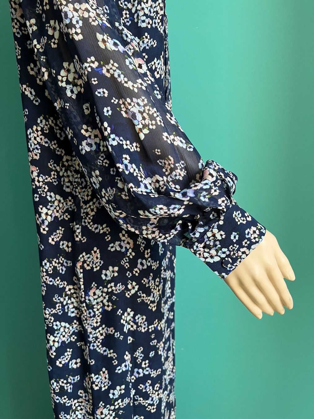 Escada Robes: ESCADA Maxikleid 💙 – D'occasion à Zürich par ClosetQueen 3