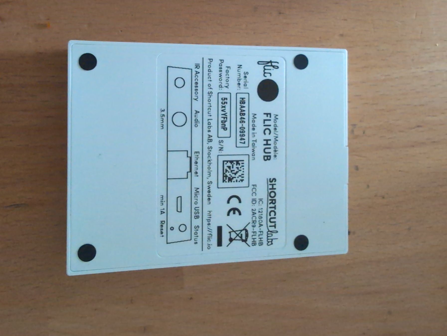 Hubs & Switches: Flic Hub und 1 button – D'occasion à Grabs par stebber 1