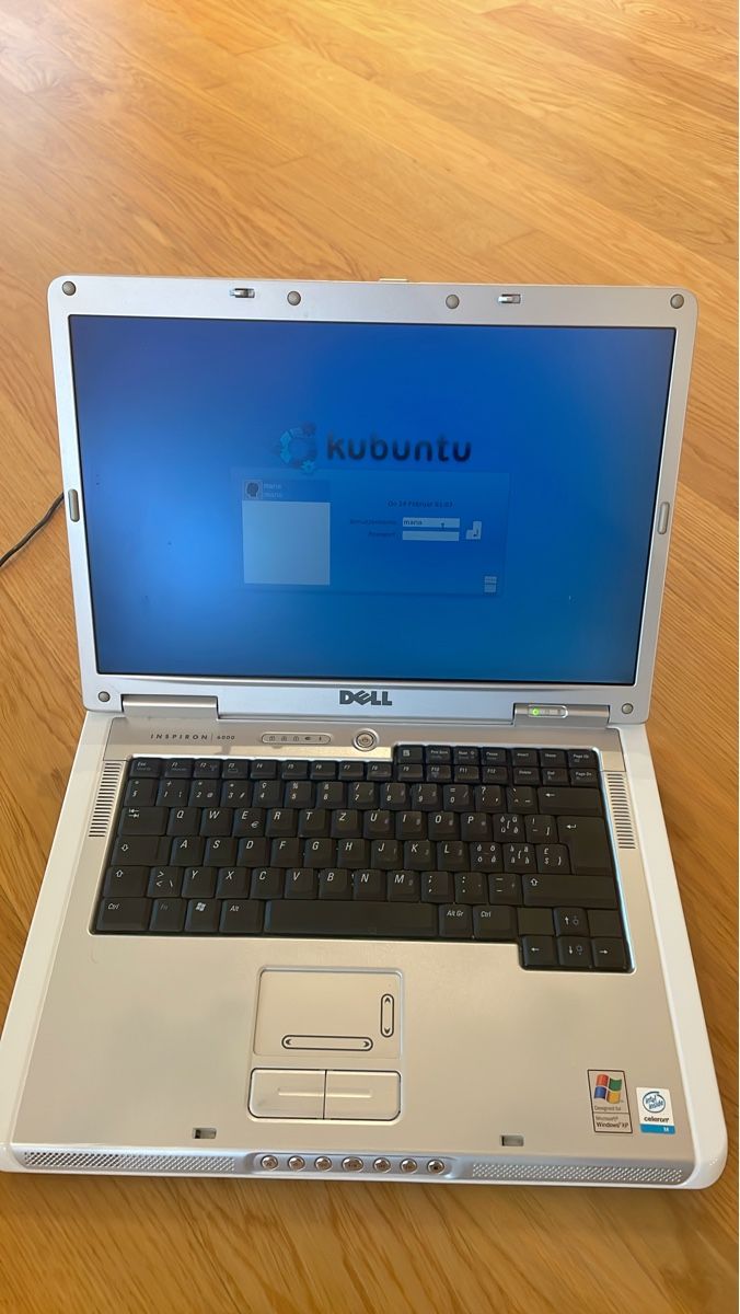 Dell Notebook: Dell Inspiron 6000 Laptop - Kubuntu Linux Installed, bag – Usato da Uster venduto da cmrinternational