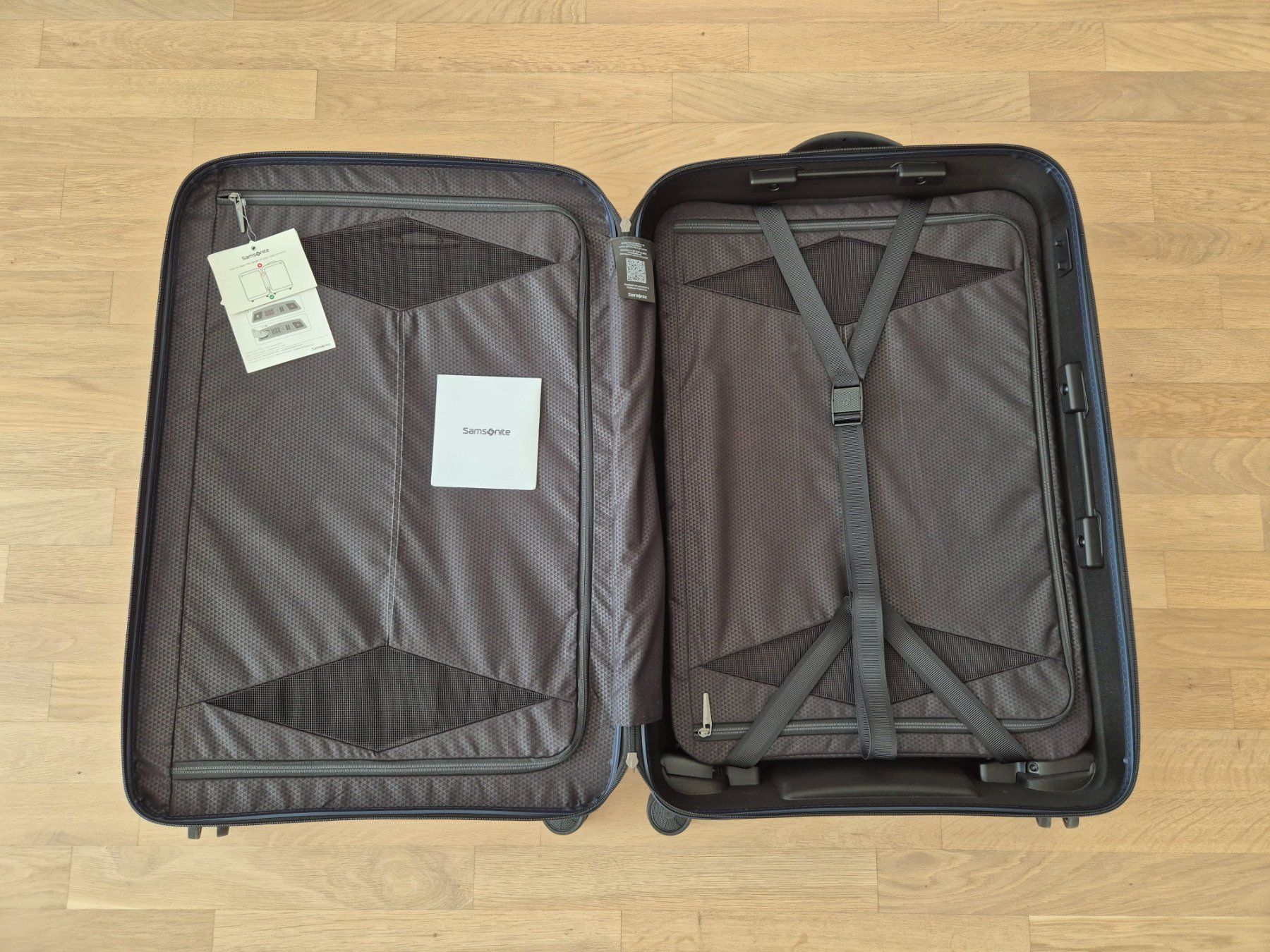 Samsonite Valigie: Koffer Samsonite Neu - Major-Lite Blau 77cm – Usato da Riddes venduto da flo_ngl8 4
