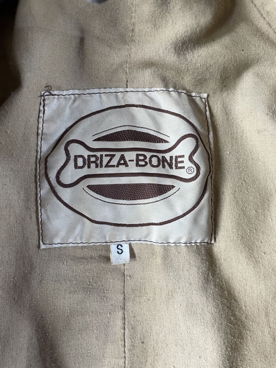 Mäntel: Triza Bone Original Gr S – Gebraucht aus Erschmatt von Gragetsch