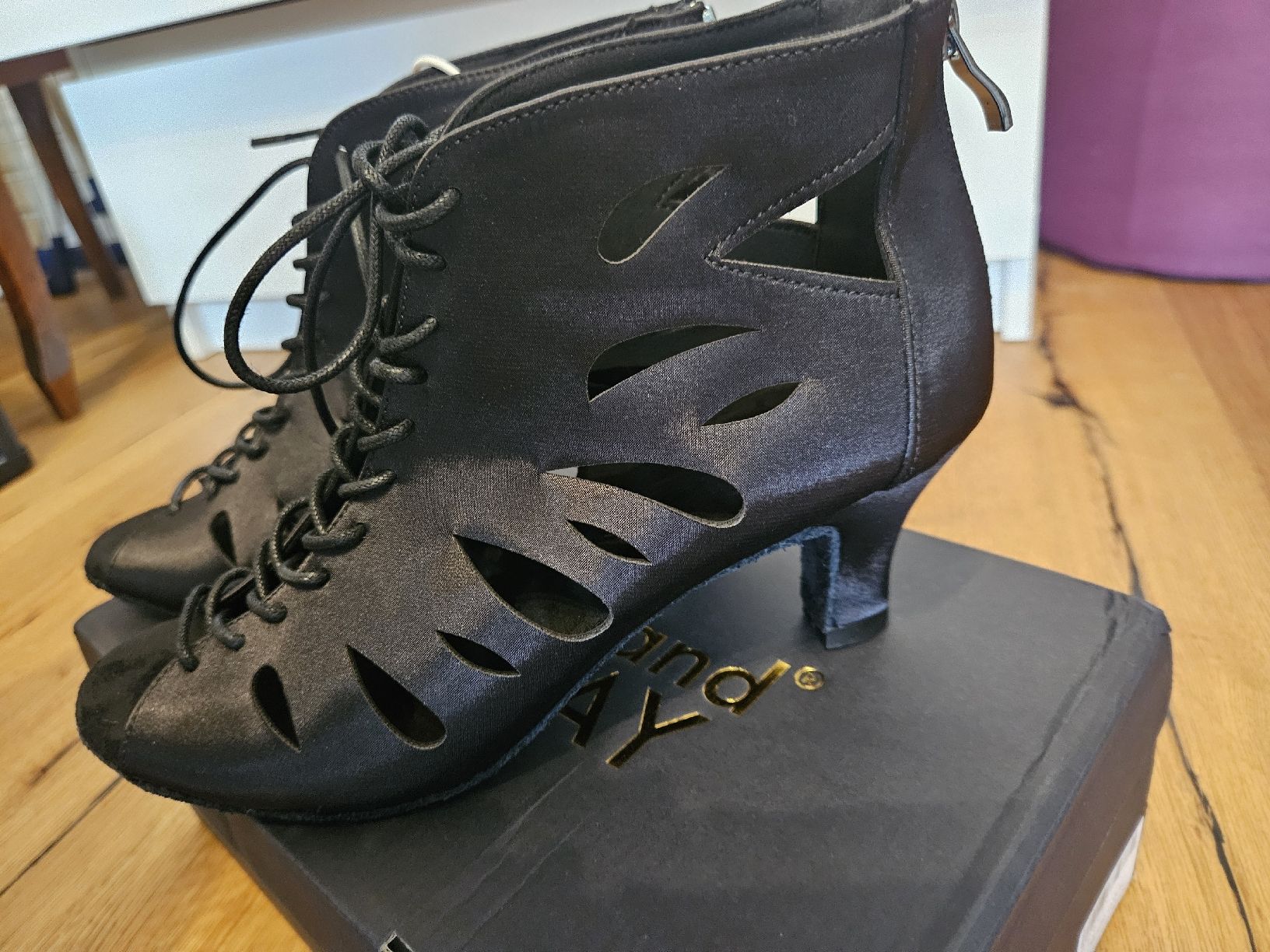 Scarpe da donna: Tanzschuhe von Dance and Sway – Nuovo e nell'imballaggio originale da Mollis venduto da kaleidoscope 4
