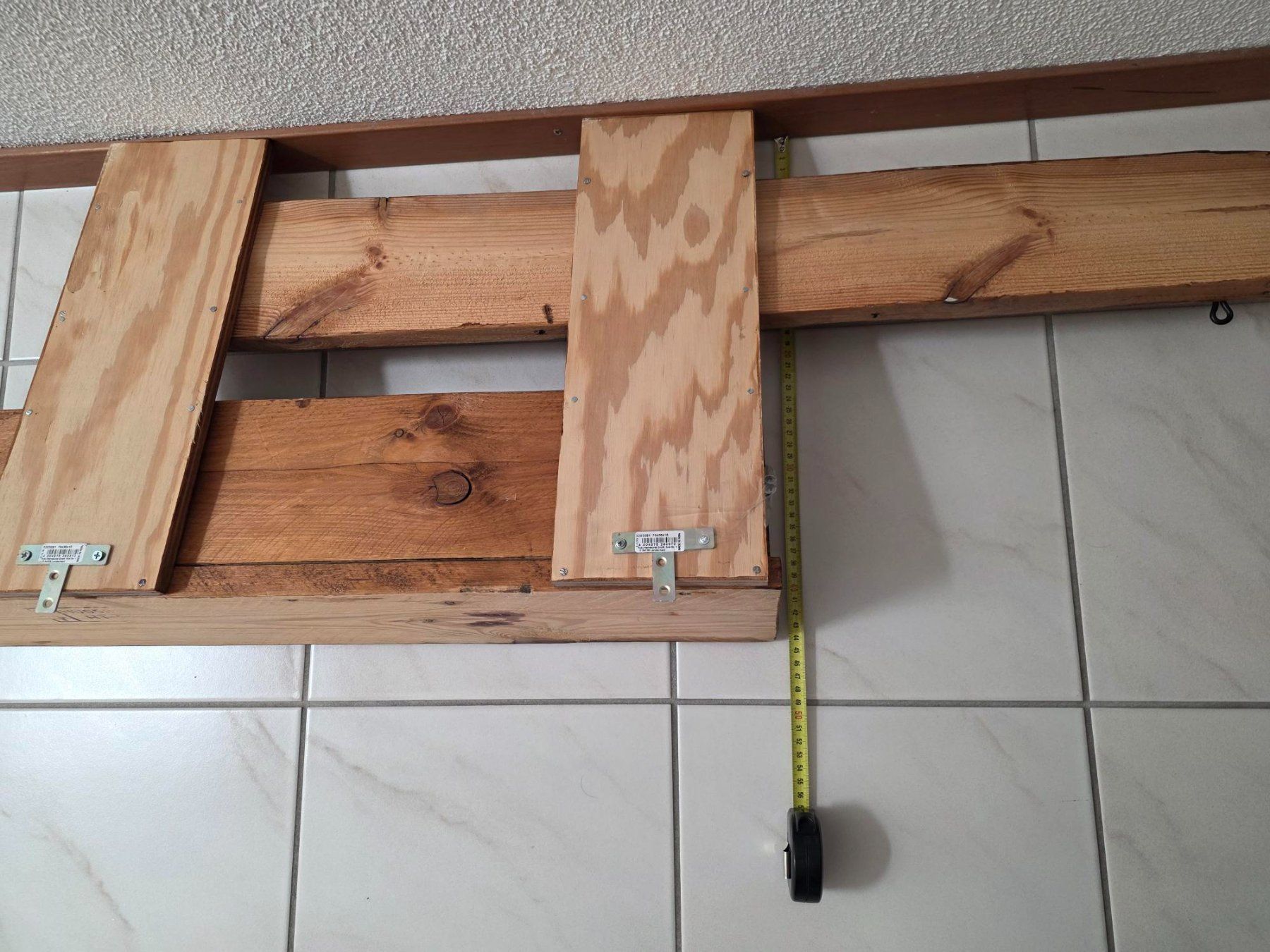 Guardaroba: Rustikale Garderobe aus Palette, handgemacht – Usato da Embrach venduto da dlg044 4