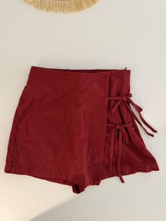 Skort red size XS 