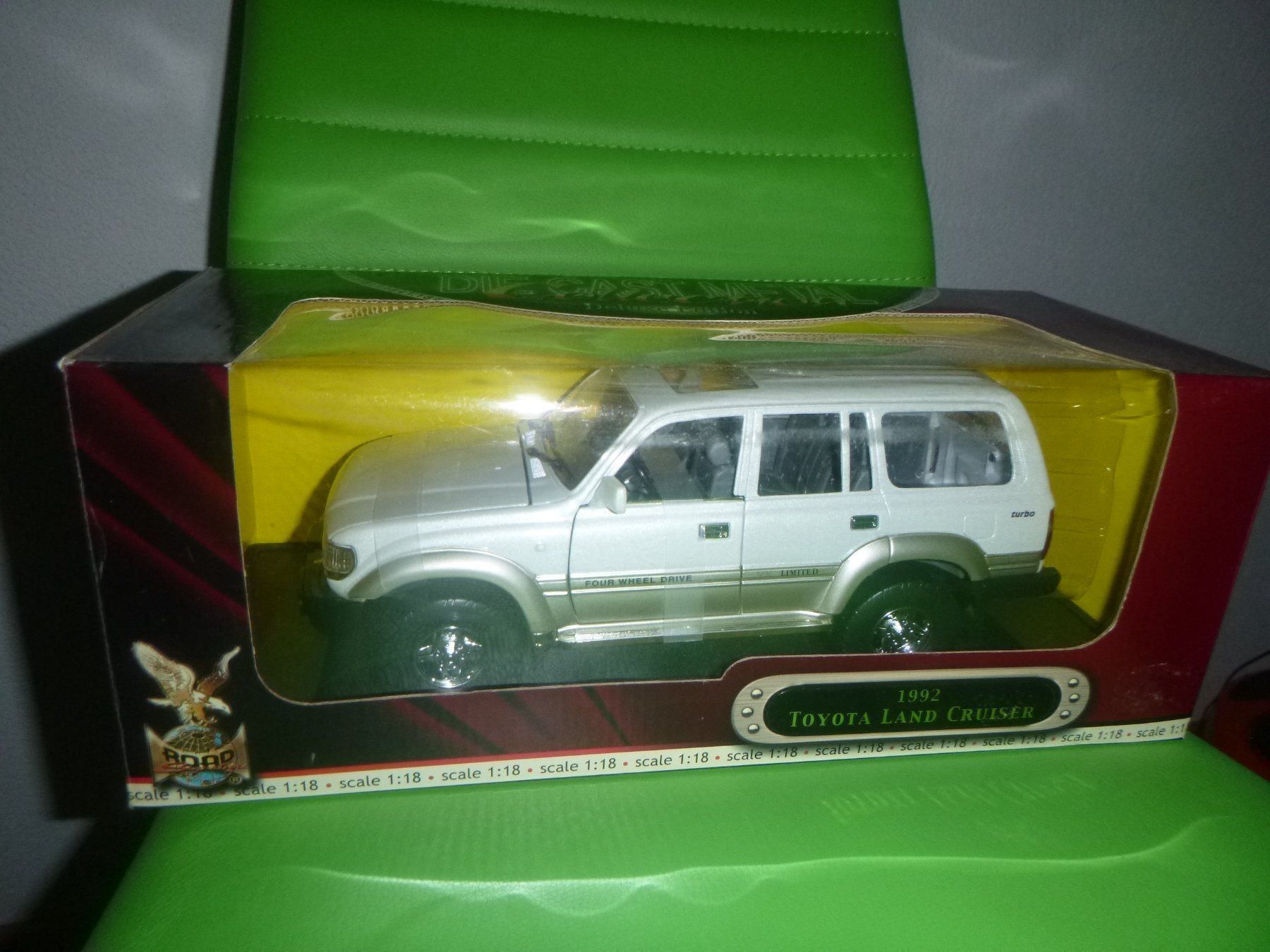 Toyota Modellini d'auto: TOYOTA Land Cruiser 1992 – Nuovo e nell'imballaggio originale da Chur venduto da oriori 5
