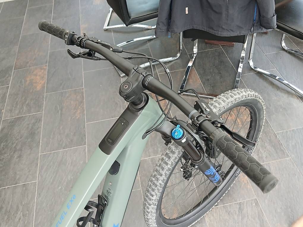 Trek Biciclette: 2025 Trek fuel exe fully MTB – Nuovo (secondo la descrizione) da Krauchthal venduto da Mzbini 3