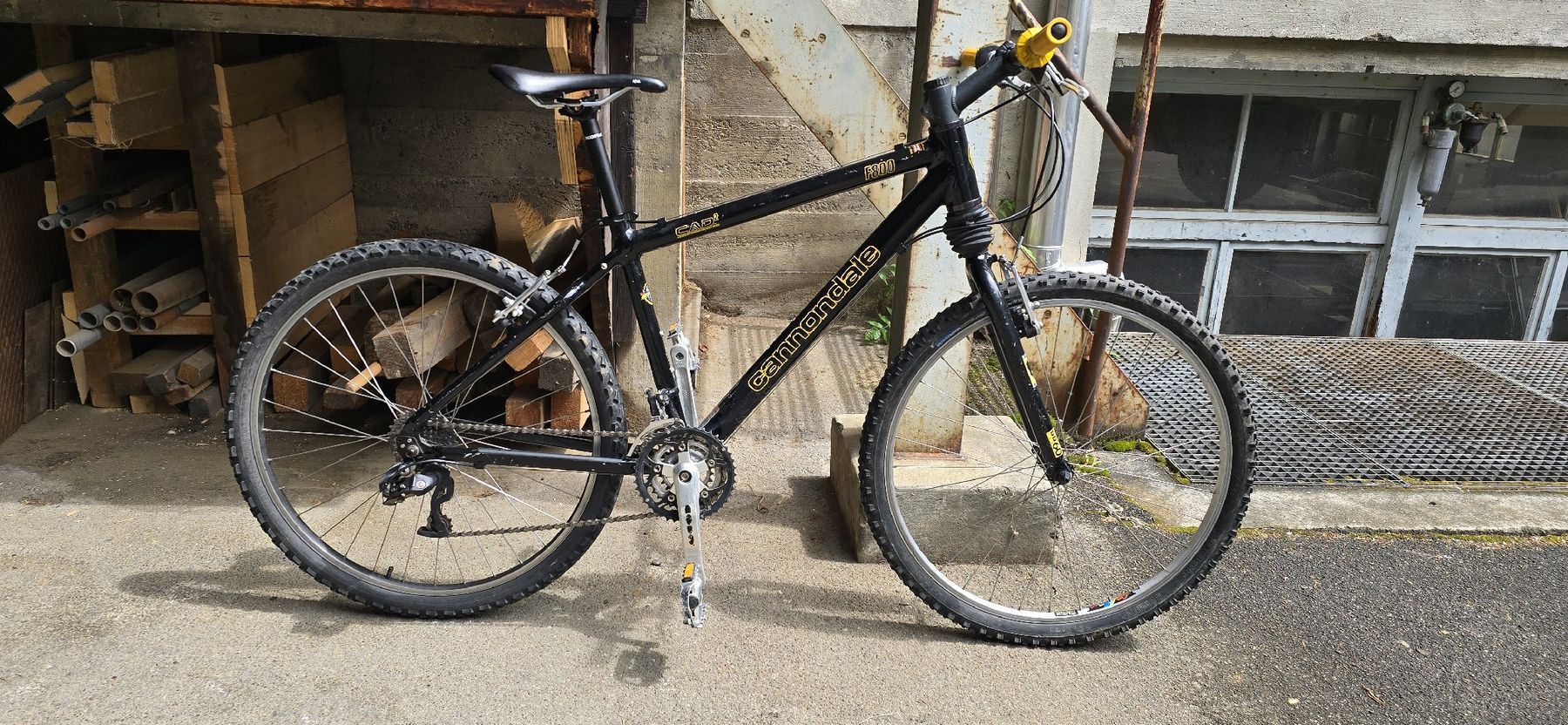 Cannondale Velos: Cannondale F800 mtb 26"  – Gebraucht aus basel von Propain