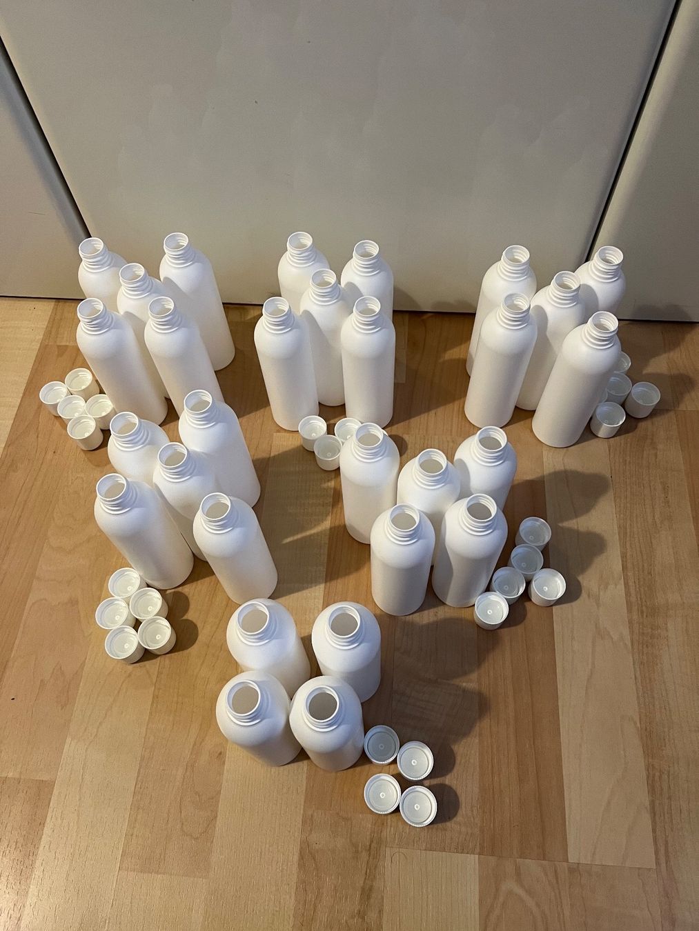 Contenitori & Simili: Fläschchen à 200ml – Nuovo (secondo la descrizione) da Goldach venduto da aylight