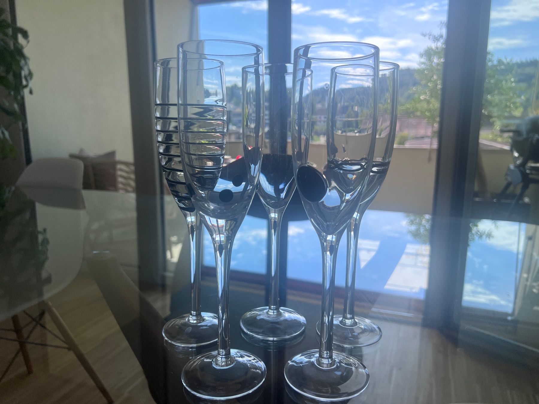 Verres: 5 Champagnergläser – D'occasion à Schlieren par Anne-SophieGa. 2