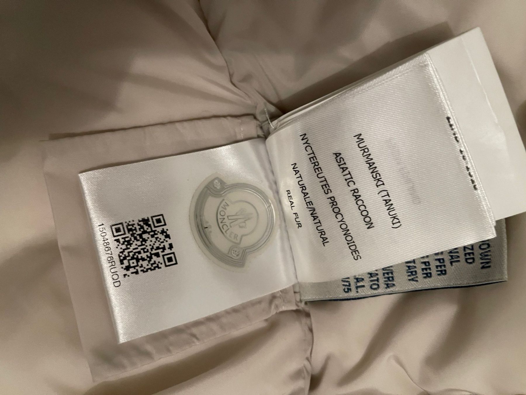 Moncler Vestes: Moncler Winterjacke – Neuf (Voir description) à Mümliswil par sandricaa89 3