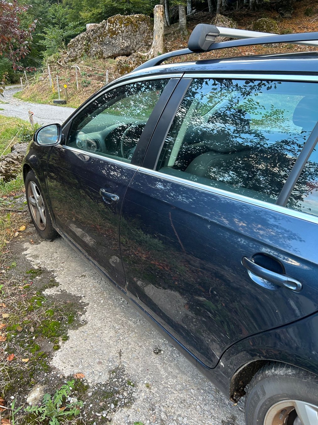 VW Autos: vw golf  5.  1.9tdi 4x4 – Gebraucht aus Weesen von tho_9tk6 1