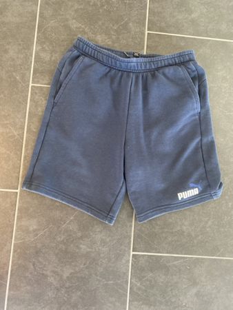 Puma Sweat Shorts, 13-14 Y, dunkelblau, super Zustand!