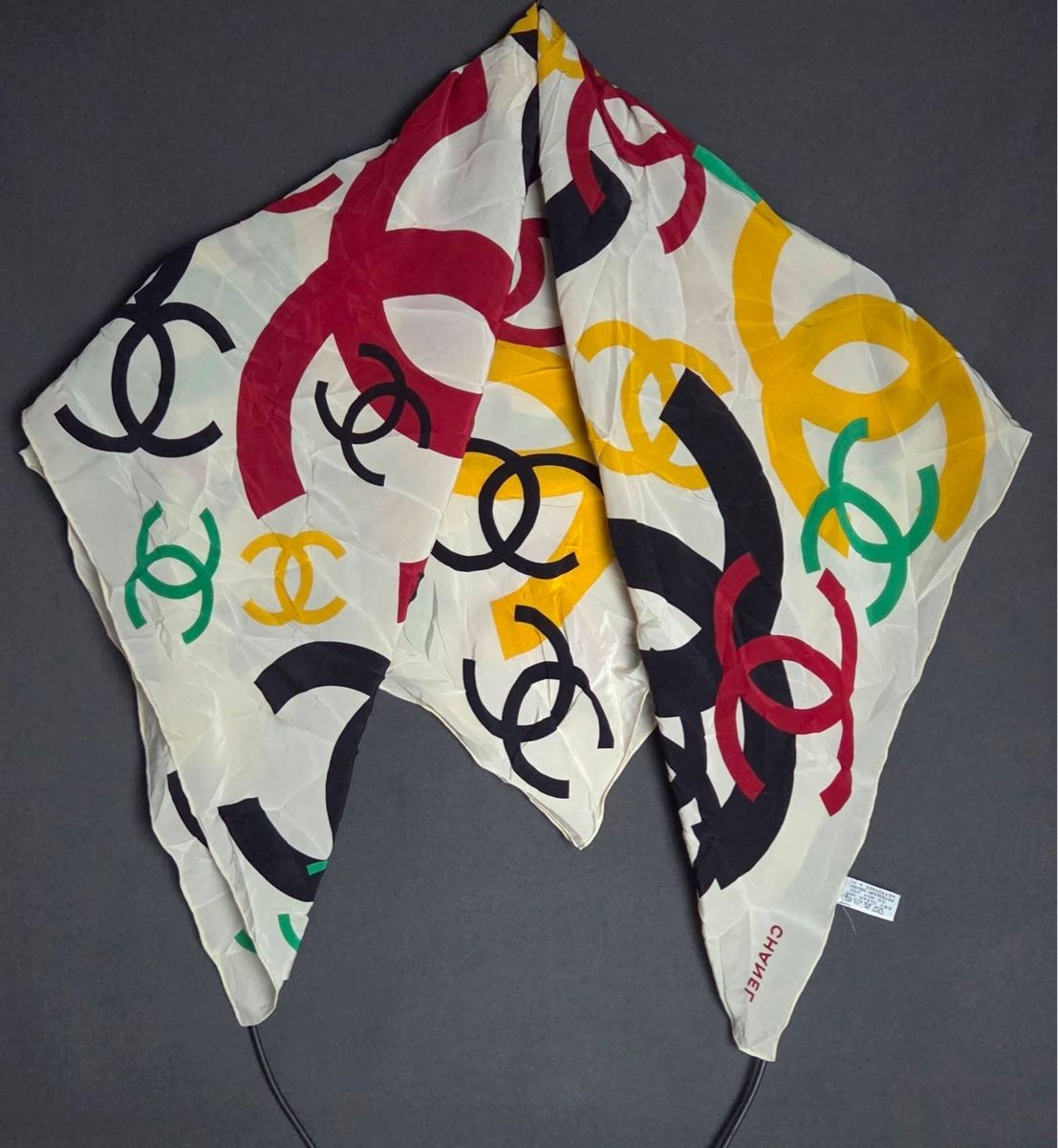 Chanel Foulard & Sciarpe: Chanel MultiColor Scarf – Usato da St.Josefen venduto da lop_lh8d 1