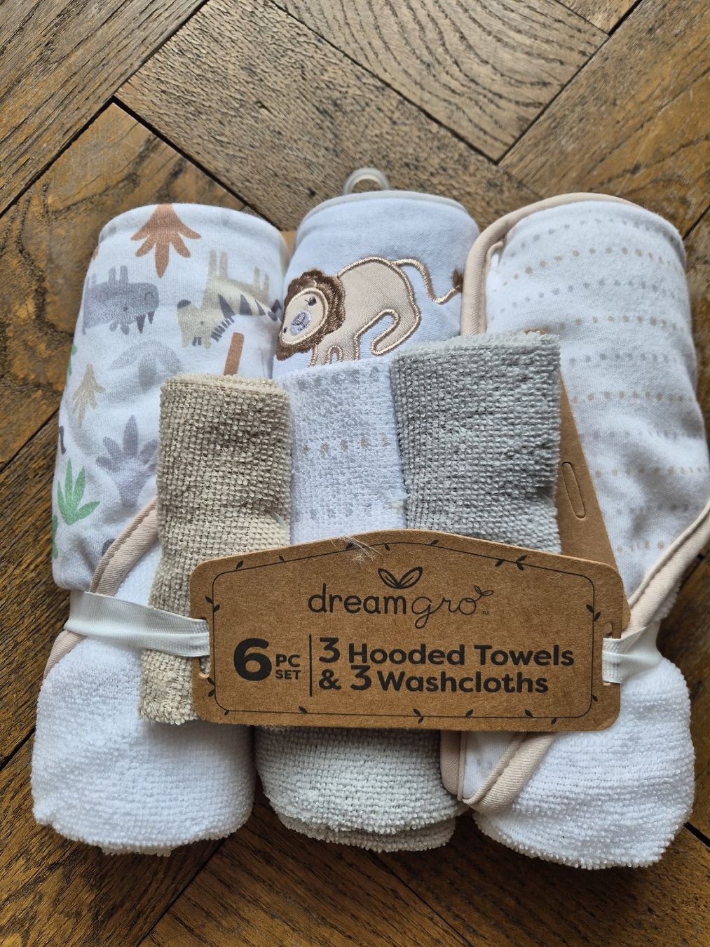 Badetücher: Neue Badetücher Baby mit Kappe & Lappen – Neu und originalverpackt aus Zürich von taisli1