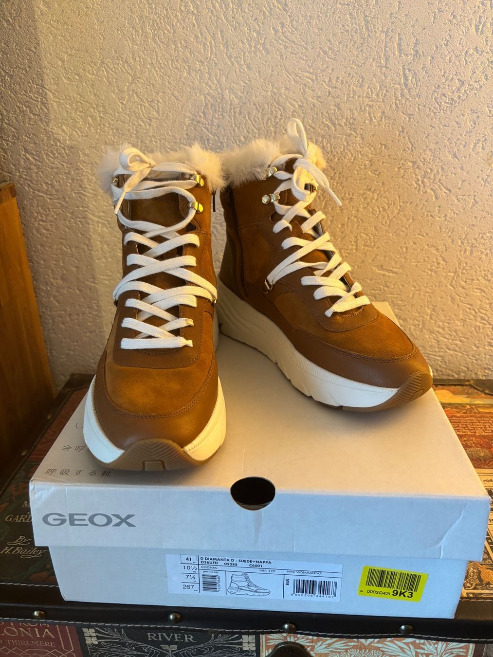 Geox Damenschuhe: Bottines GEOX Diamanta pt. 41 – Neu und originalverpackt aus Chippis von Vernamel 1