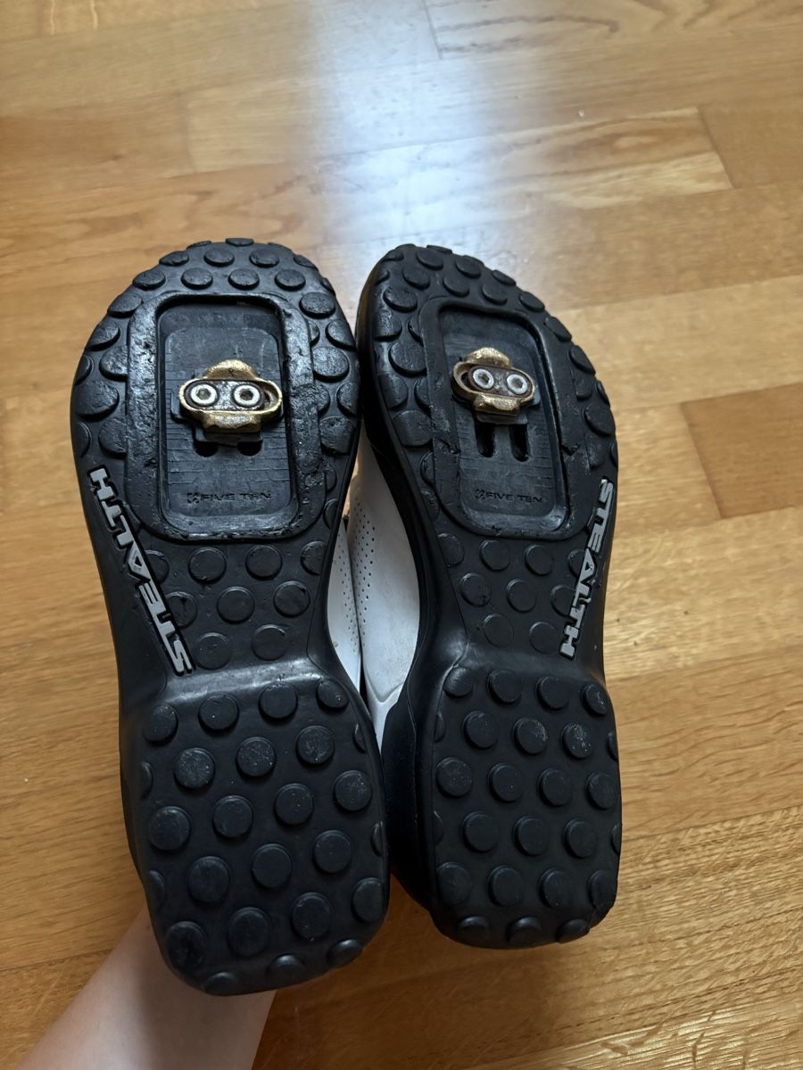 Herrenschuhe: Five Ten KESTREL PRO BOA Kern schwarz/weiß – Gebraucht aus Bettlach von ann_t6wp 2