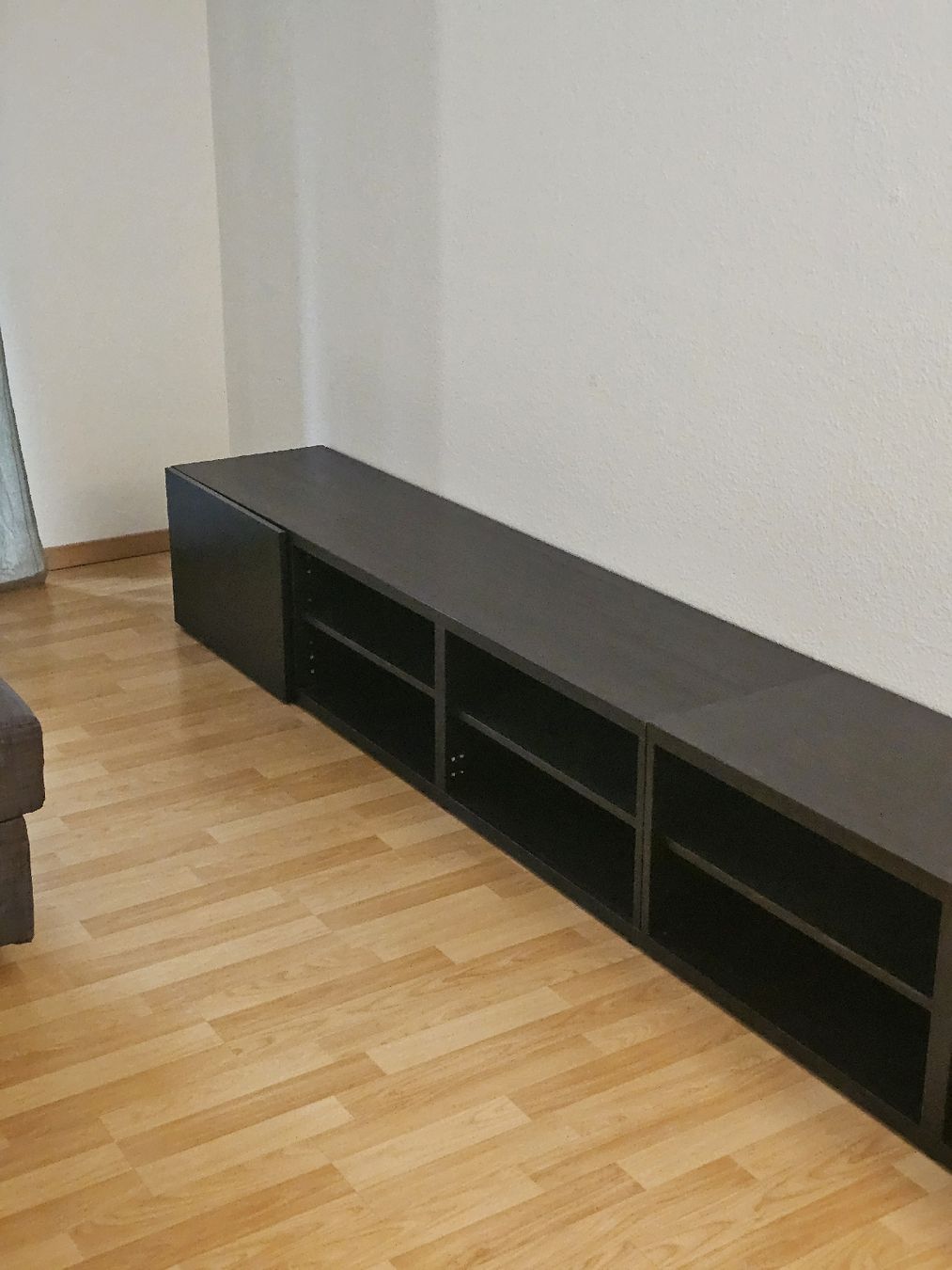 Ikea Regale: BESTA cabinet korpus structure – Gebraucht aus Zürich von web_f59x 2