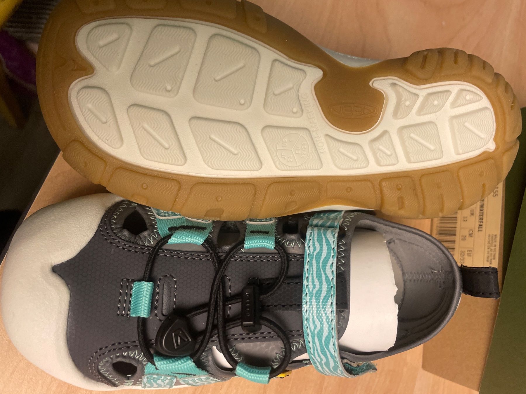 Keen Scarpe per ragazzi: Neue KEEN Sandalen Gr.32/33 – Nuovo e nell'imballaggio originale da Obergerlafingen venduto da cabo4 2