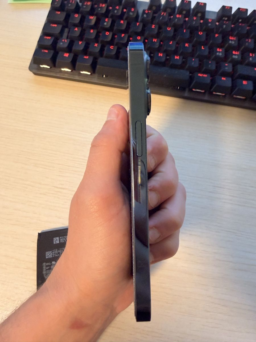 Apple Telefoni cellulari / Smartphones: IPhone 13 Pro Alpine green – Difettoso da Ilanz venduto da Acyka 4