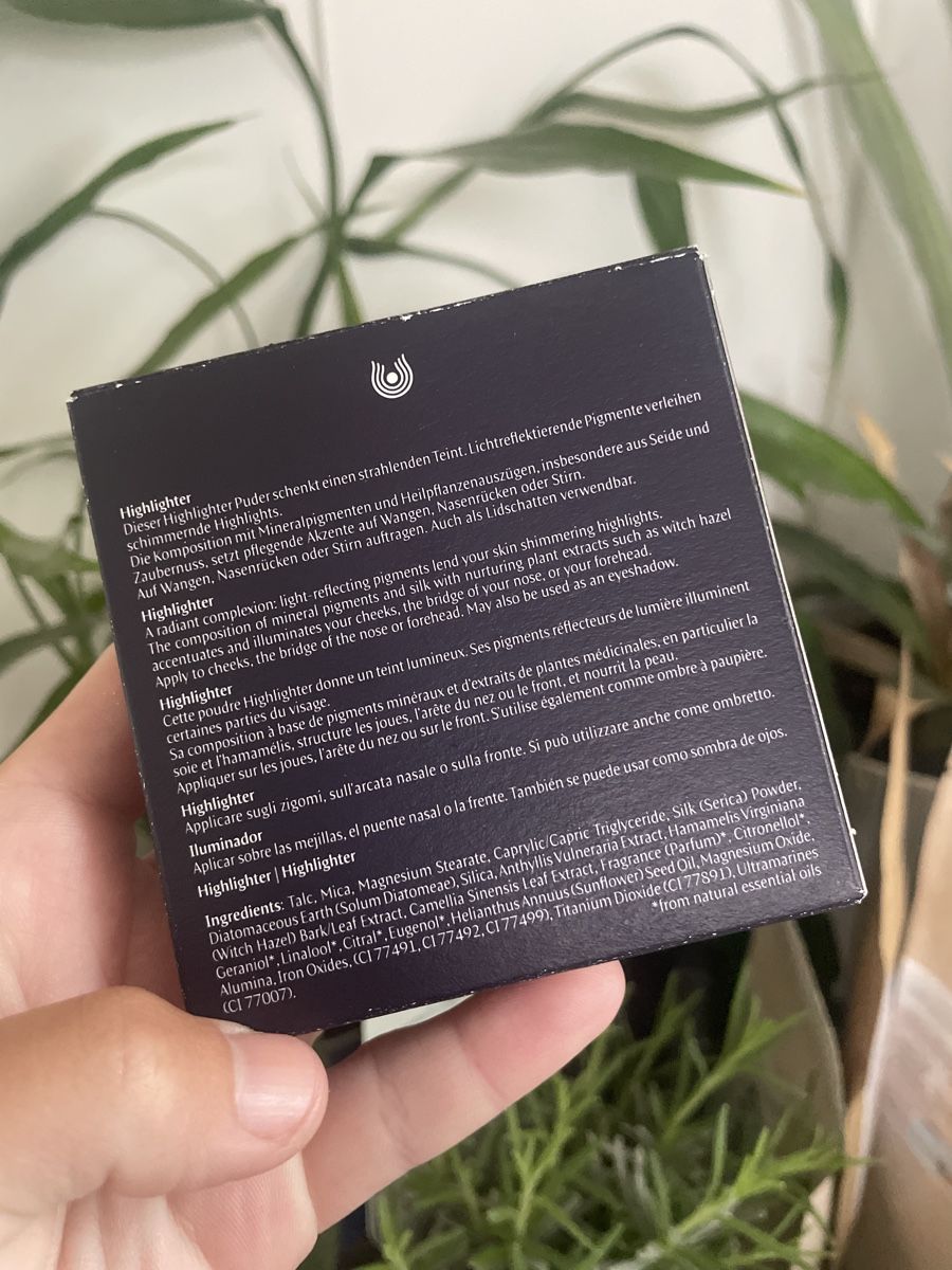 Dr. Hauschka Make-up: Dr. Hauschka Highlighter, illuminating 01, NEU – Neu (gemäss Beschreibung) aus Zürich von ani_8d5j 1